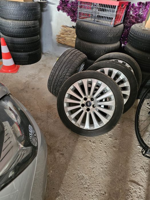 Ford Focus an 2009