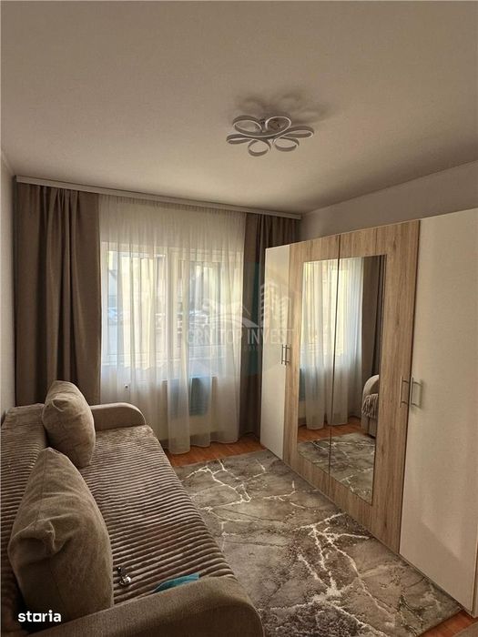 Apartament 3 camere decomandat 2 bai pivnita zona Turnisor — fotografia 3