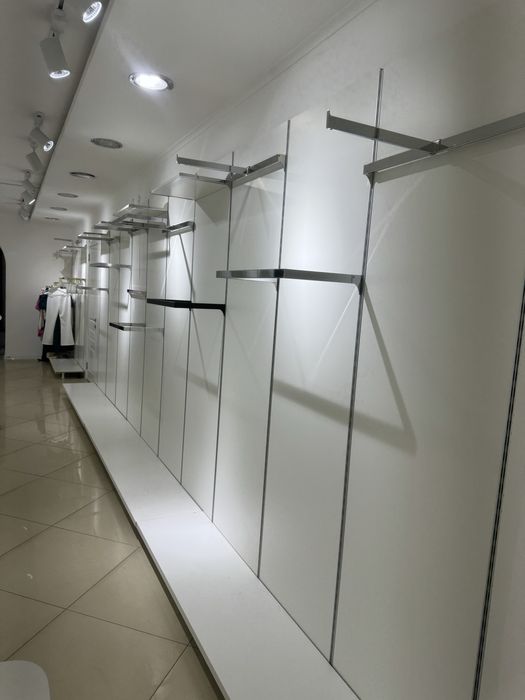 Продается мебель для магазина