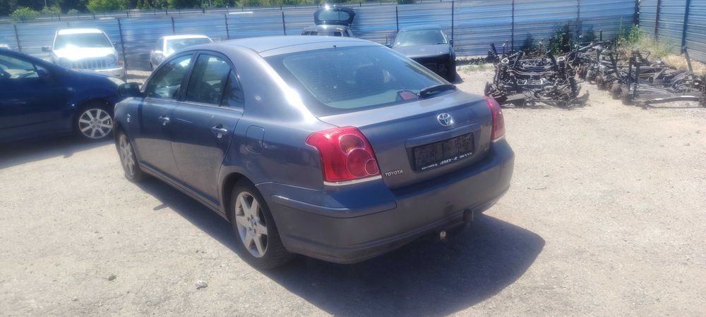 Toyota Avensis 2.0 d4d, Тойота Авенсис на части!!
Юни 2004