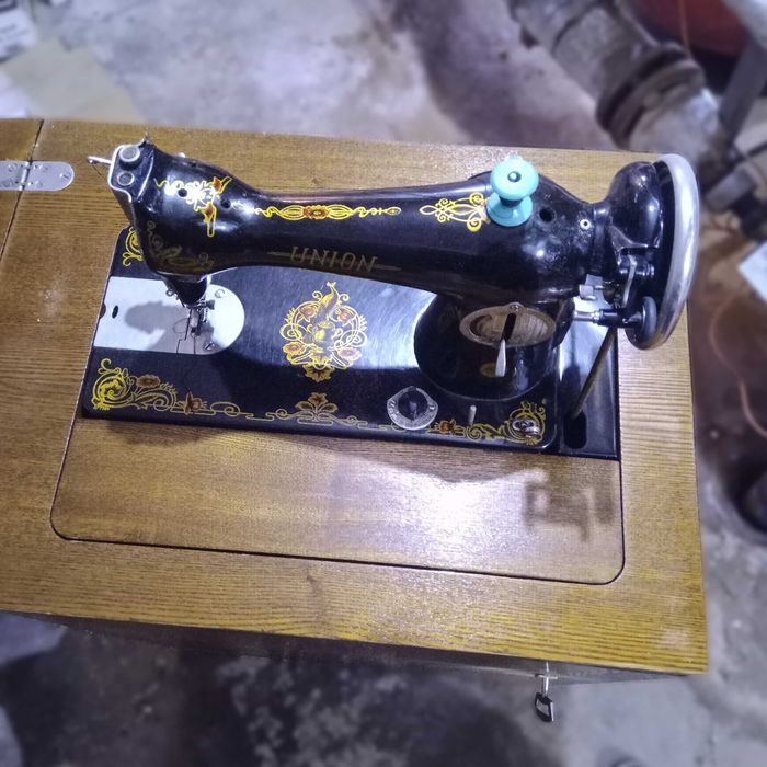 Стара шевна машина