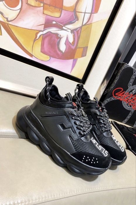 Versace Chain Reaction