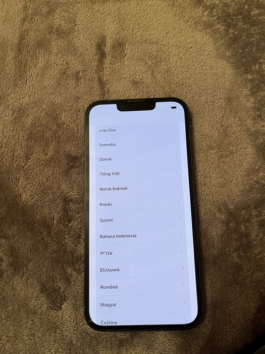 Продам Iphone 13 128g