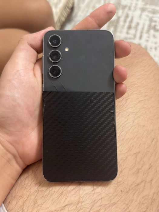 Samsung Galaxy S23 FE 256 ГБ