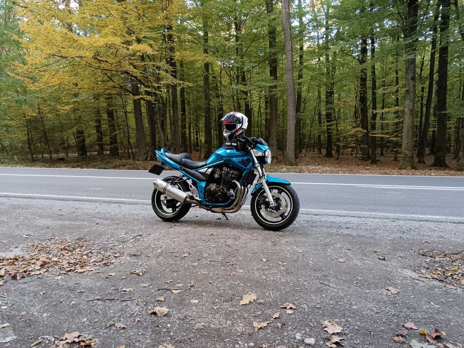 Motoreta suzuki gsf 650