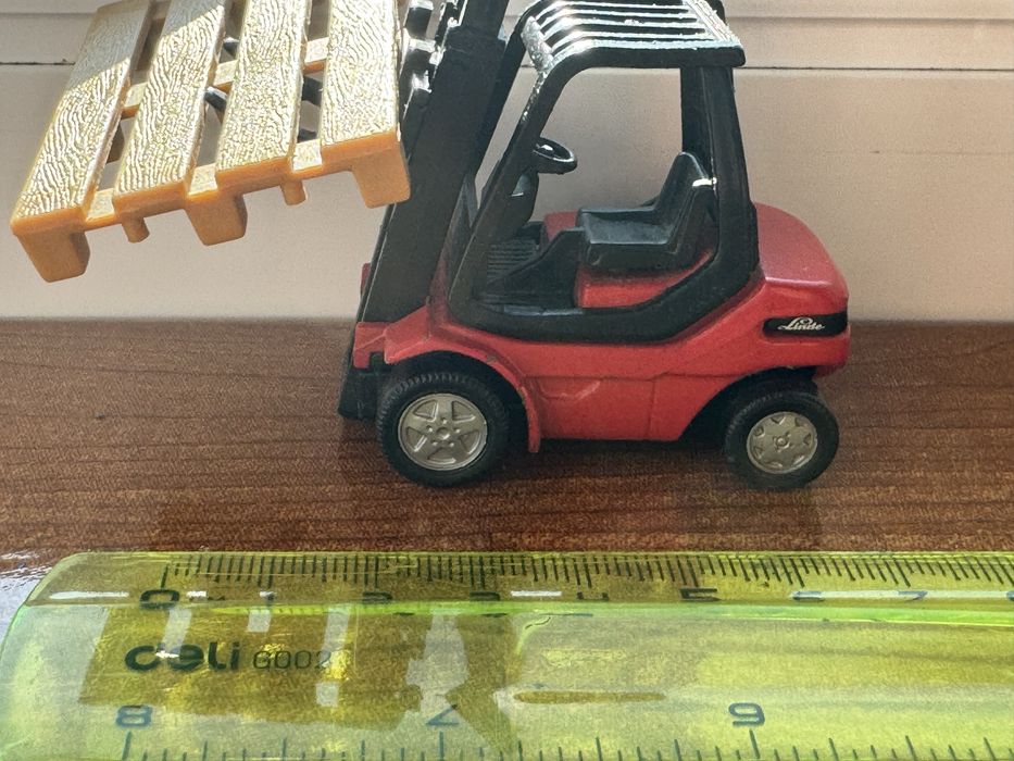 Machete metalice 1/32