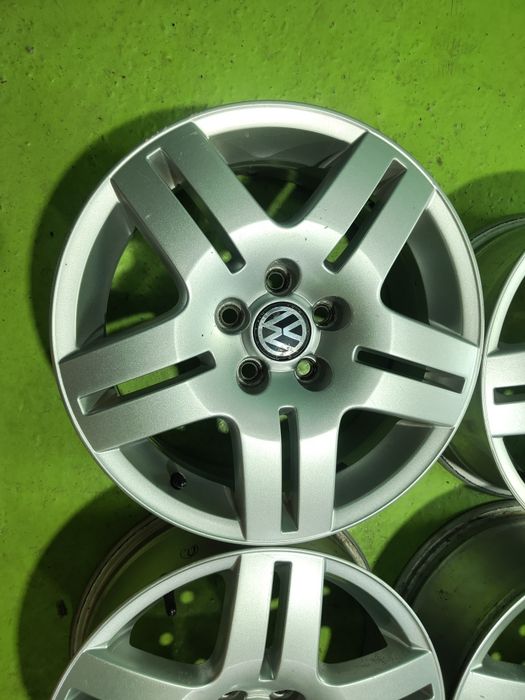 15 5x100 Vw Polo Skoda Fabia Seat лети джанти 5х100 шкода