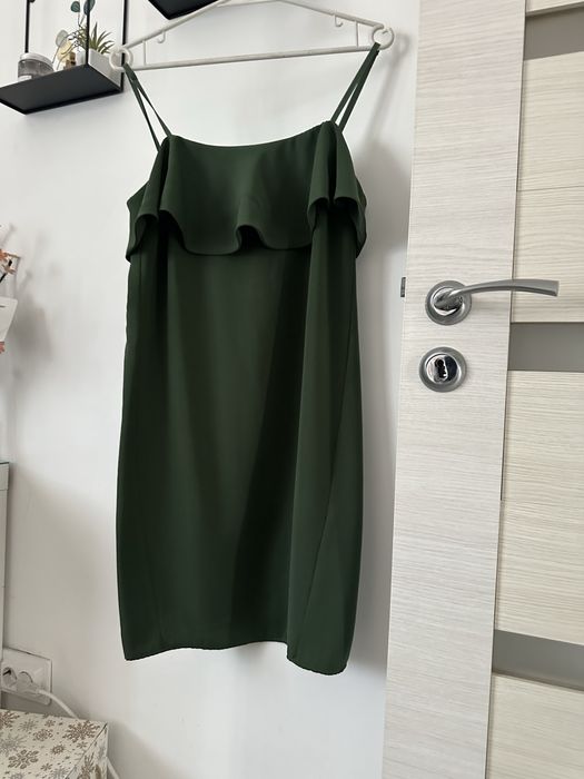 Rochie verde zara.