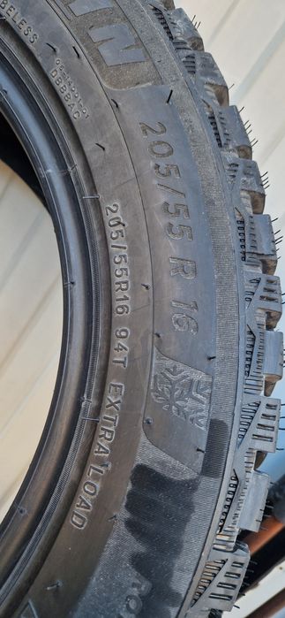 MICHELIN 205/55 R16 с шипами