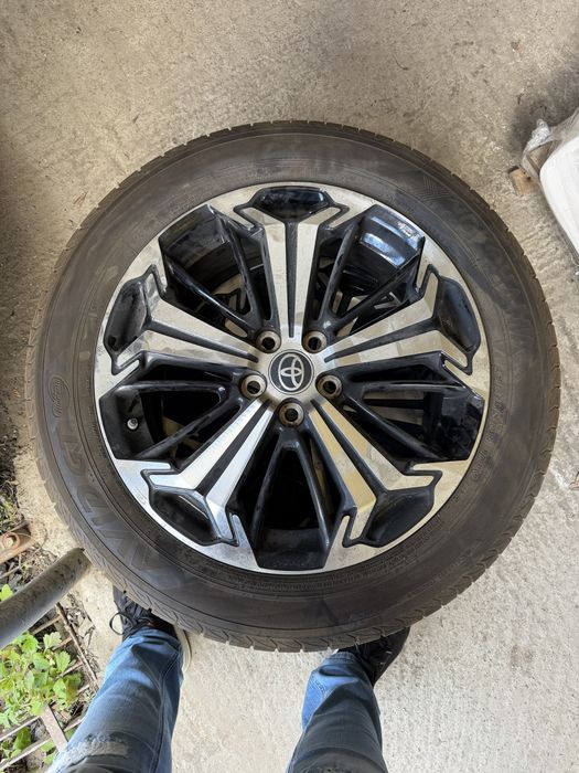 Jante Orginale Toyota RAV4 R19 , Anvelope Vara