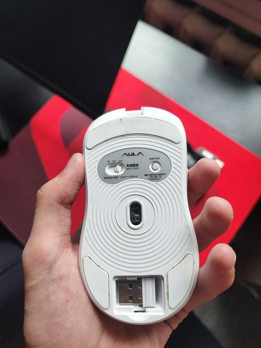 Продам игровой мышь аула sc580