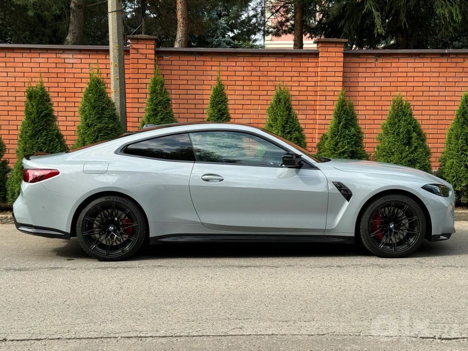 Продам Bmw m4 com. 2024/25 res. Своя.