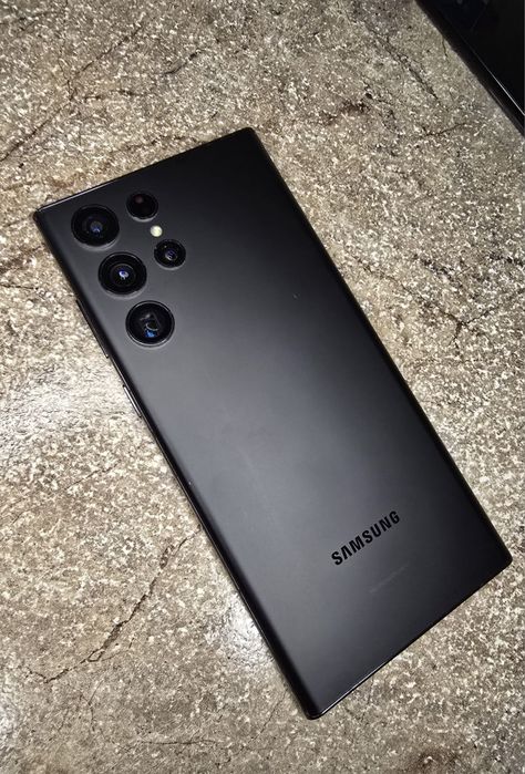 Samsung S 22 Ultra 12/266 Vietnam karobka dok