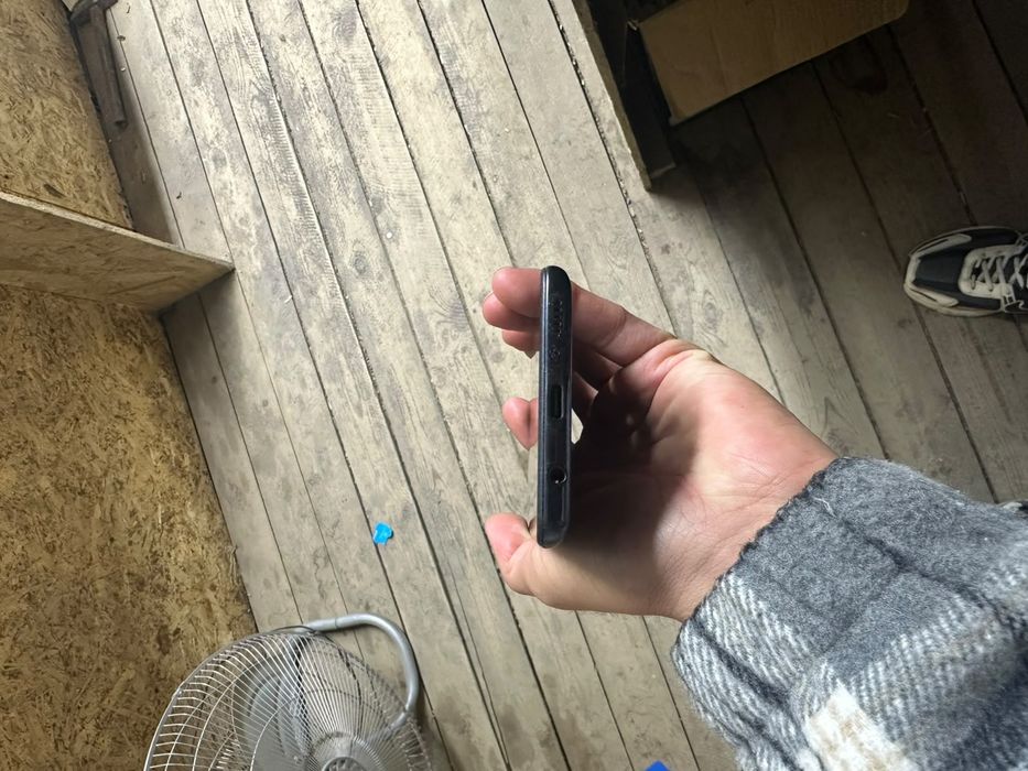Самсунг а41 помять 64гб