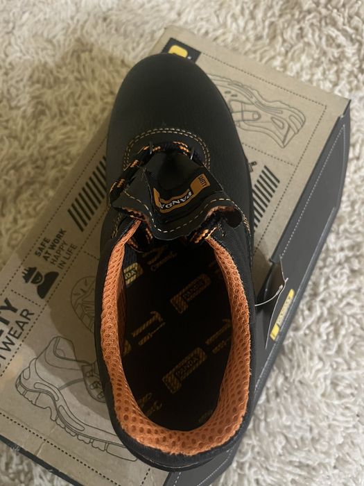 Работни дамски обувки Панда