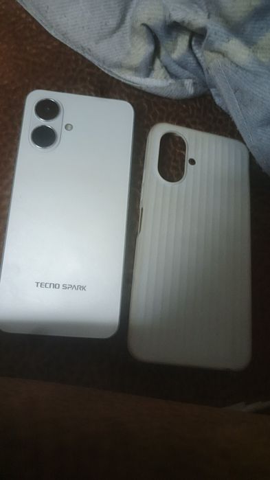 Продам новый телефон