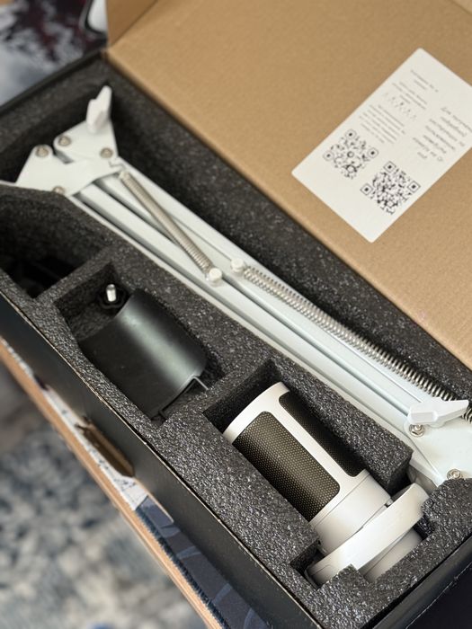 наушник-клавиатура-микрофон