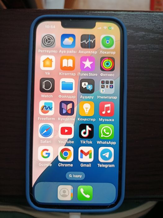 Продается Айфон 13 недорого