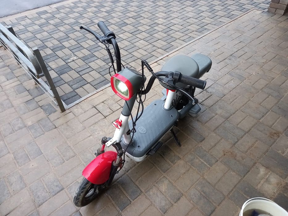 Продам Электроскутер iBike