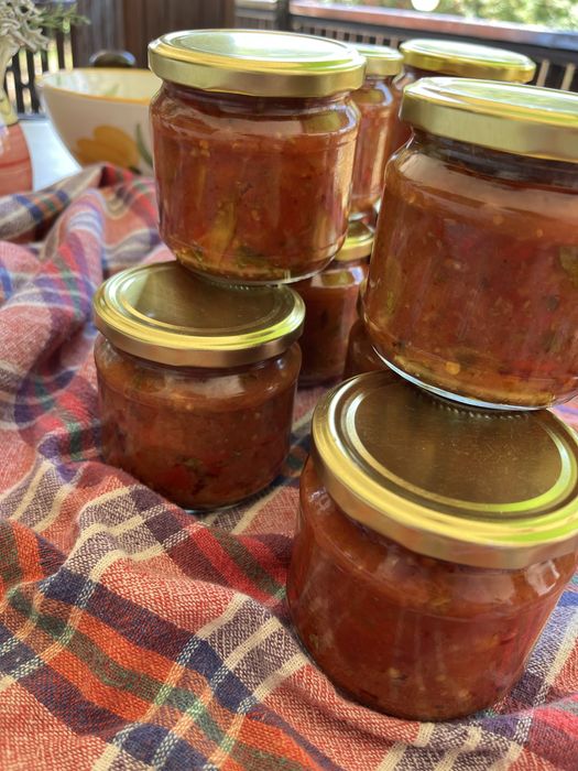 Продавам зимна салата  7лв