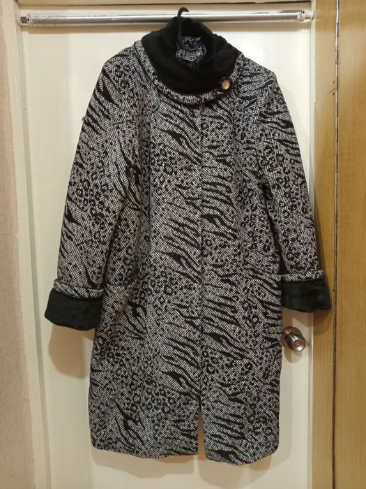 Новое женское зимнее пальто