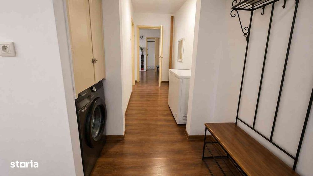 Apartament 3 camere, balcon, etaj 4, Făgăraș