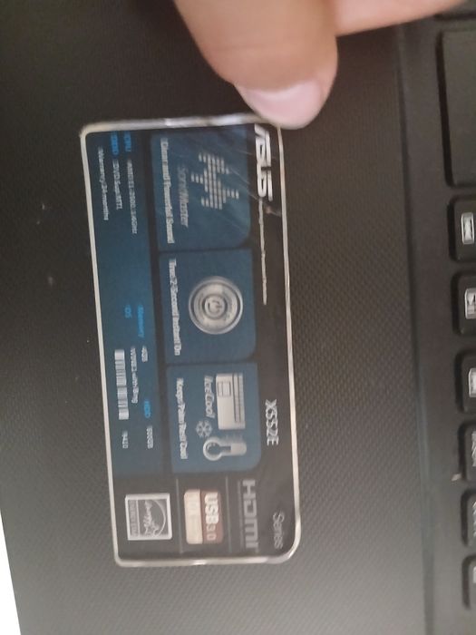 Laptop ASUS x552e