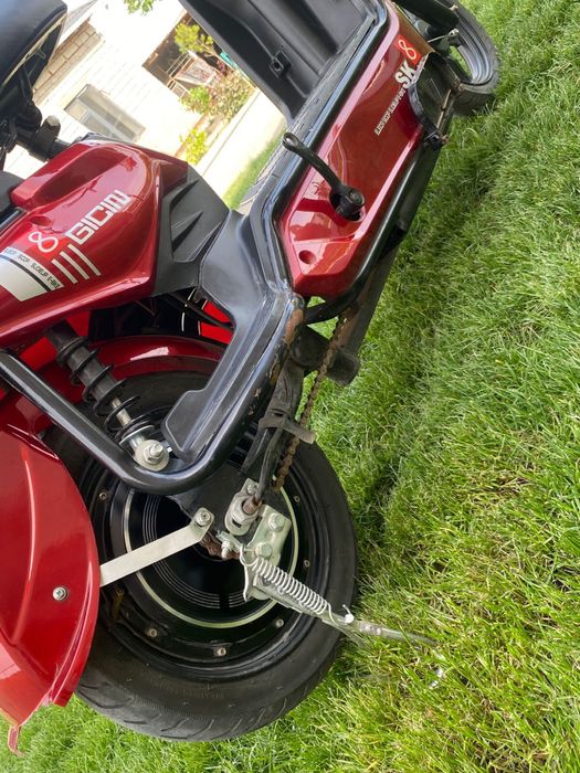 Электроскутер сатылады