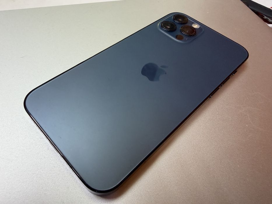 iPhone 12 Pro Pacific Blue с iCloud !
