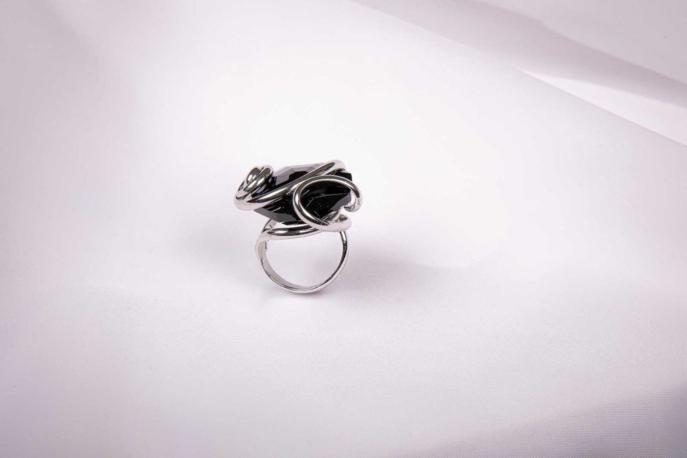 Bijuterii Handmade: Inel cu Cristale Swarovski – Nou