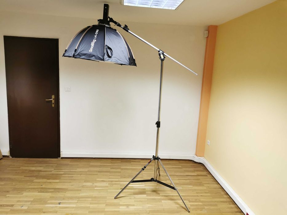 Multiblitz / Manfrotto 420 CSU Combi Boom Stand статив с напречно рамо (жираф)