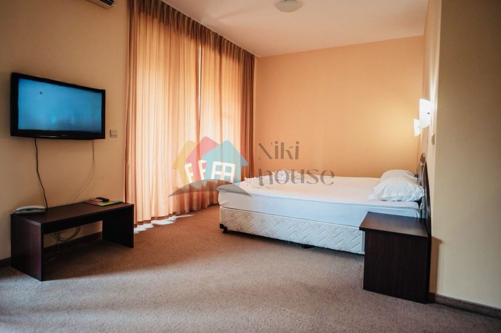 Продава се Едностаен апартамент в к.к. Златни пясъци - 63 кв.м за 587 €/кв.м - Снимка #4