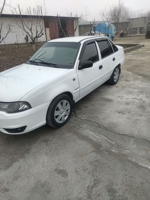 Nexia 2  1.6litr donc