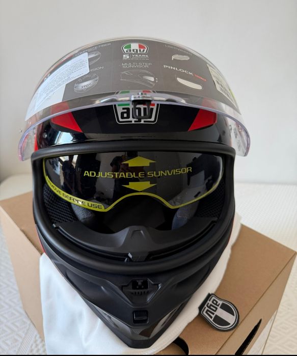 CASCA Moto AGV  FULL-FACE K7 Agv E2206 Black/Red