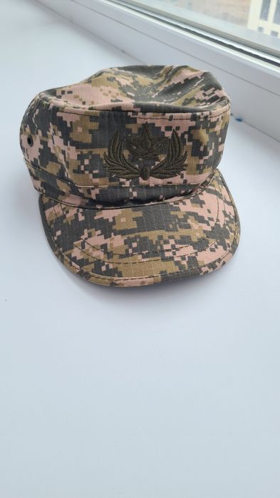 Продаю кепку военный