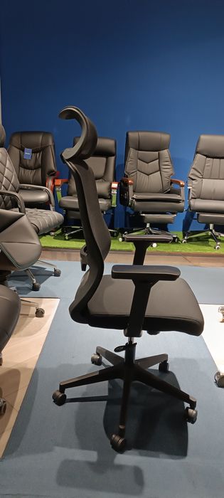 Офис Кресло Darvin Burton ,