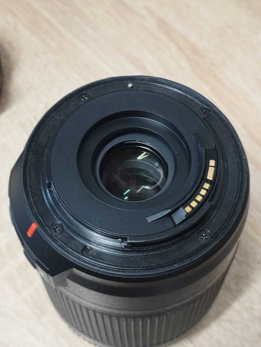 Obiectiv Tamron 18-200 f:3.5-6.3 VC  Di II cu stabilizare versiunea II