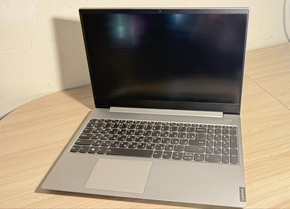 Lenovo ideapad s340-15api  (б/у)