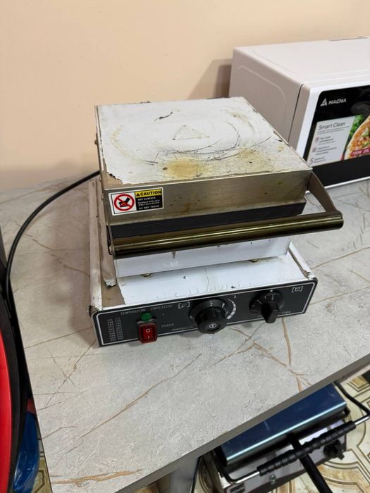 Срочно продается Вафли аппарат проффесиональная оригинал  новая