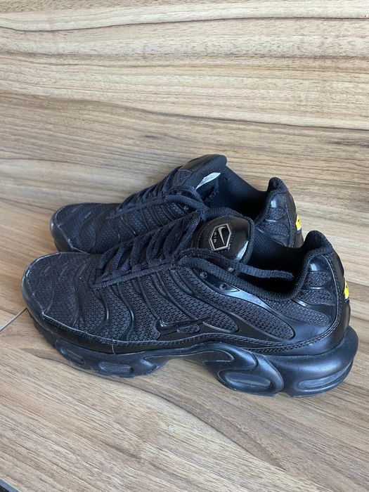 Маратонки NIKE  Tn