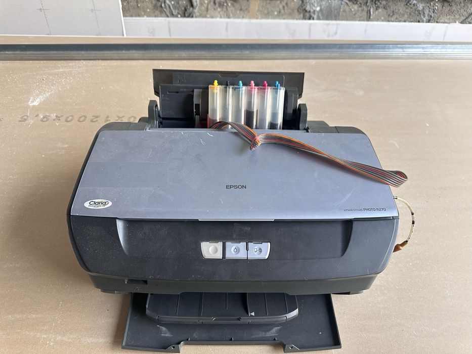 Epson stylus Photo R270