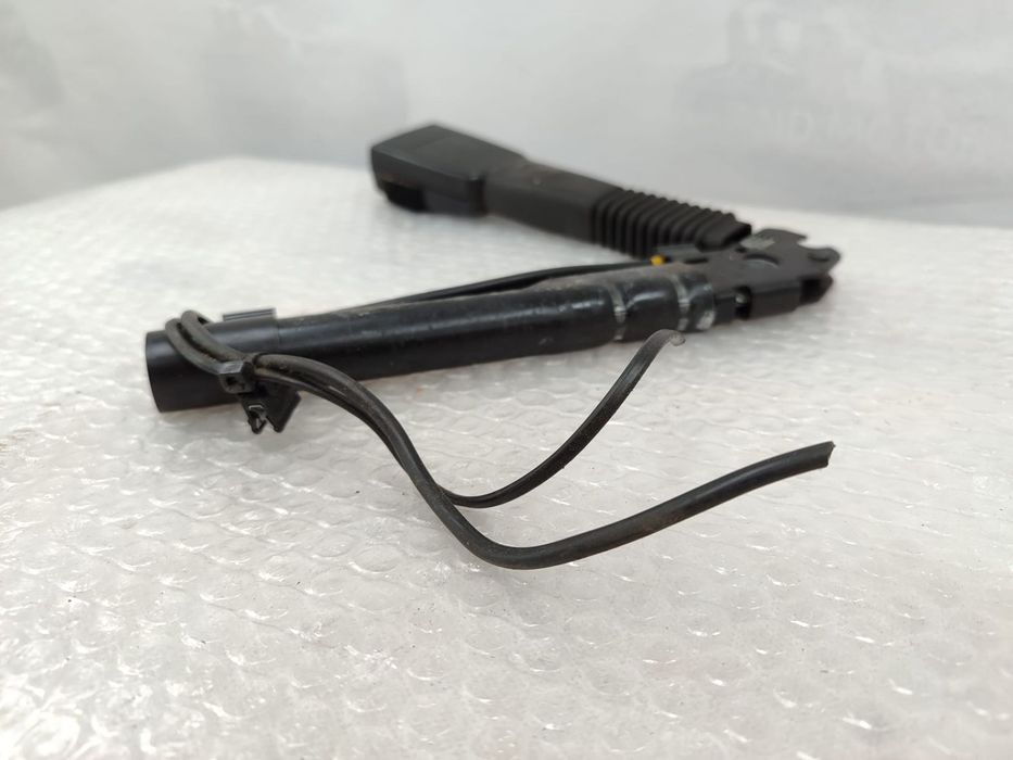 PRETENSIONATOR PRETENSIONER CENTURĂ FAȚĂ STÂNGA BMW 1 SERIES 2011–2015 / COD OEM 72117259387 (5D2)