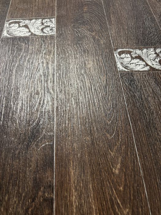 Линолеум 2,45*5,6