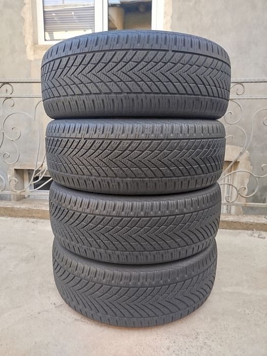 235 55 R19 Shina Yōlka yumshoq