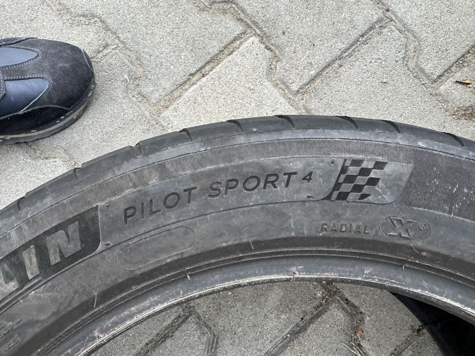 2 бр летни гуми Michelin 225/50/17 pilot sport 4 DOT2021г