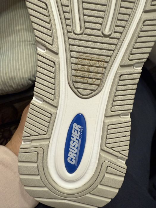 Маратонки       Унисекс. EA 7