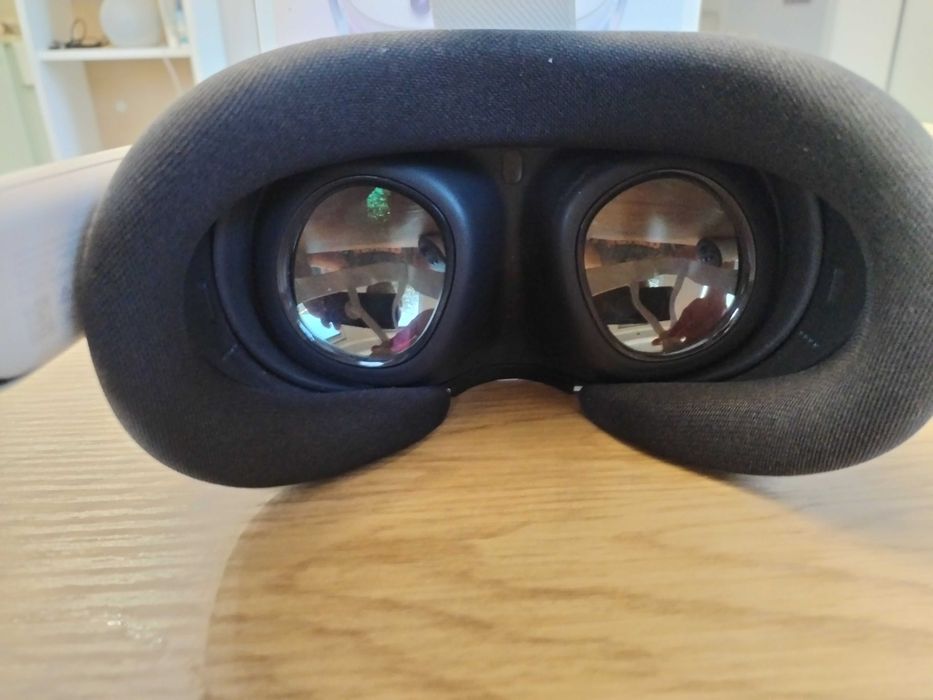 Meta Quest 3 512GB VR очила – пълен комплект, неразличим от нов.