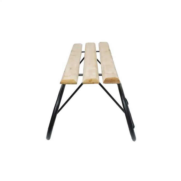 Sanie din metal si lemn