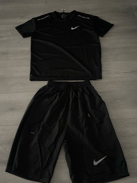 Compleu nike (M/L)