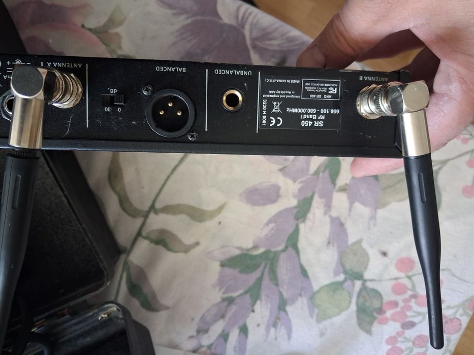 Wireless akg sr 450cu receptor pentru instrument